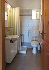 apartment-bathroom-01.jpg